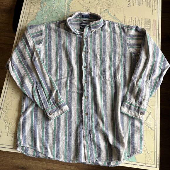 Vintage Van Heusen Vertical Stripe Flannel - Picture 2 of 5